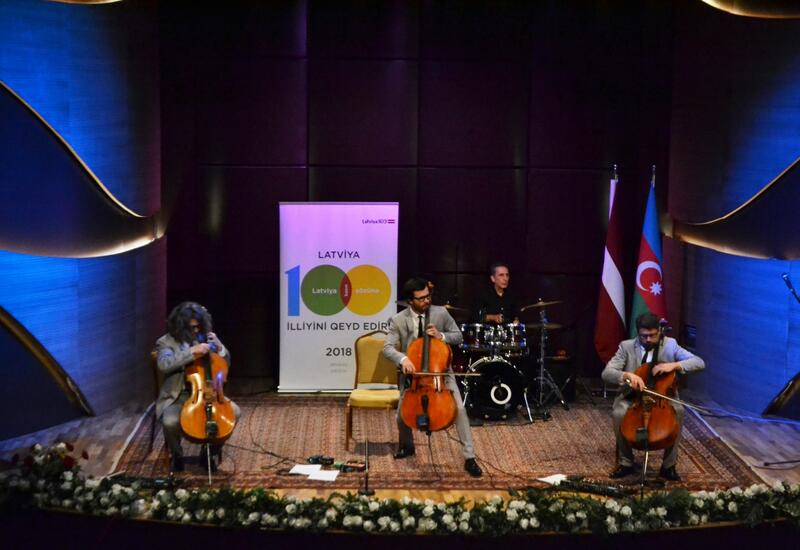 В центре мугама в Баку прошел концерт латышской виолончельной группы