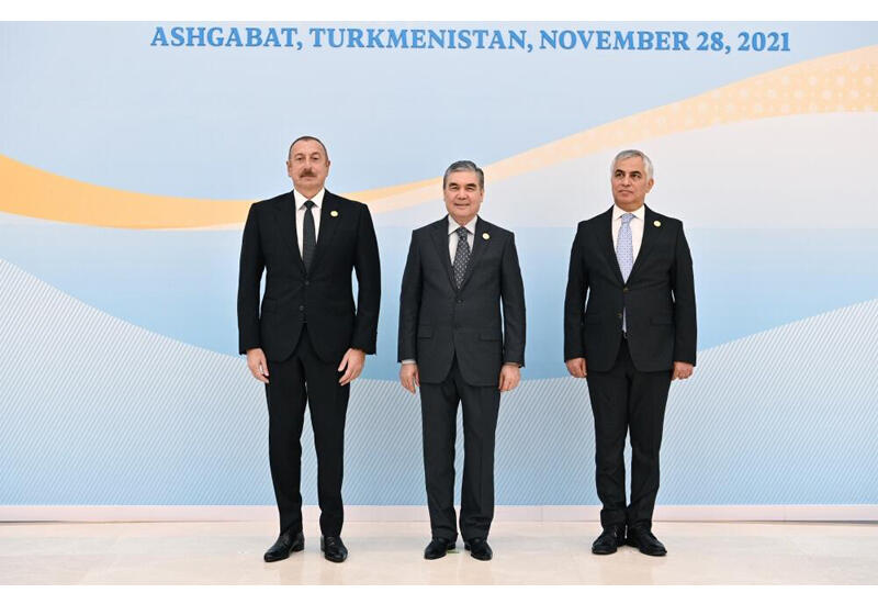 Президент Ильхам Алиев: Наши стратегические валютные резервы в 6 раз превышают внешний государственный долг
