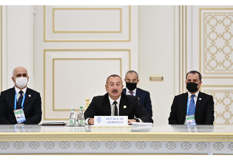 Историю пишут победители: триумф Ильхама Алиева на саммите ОЭС