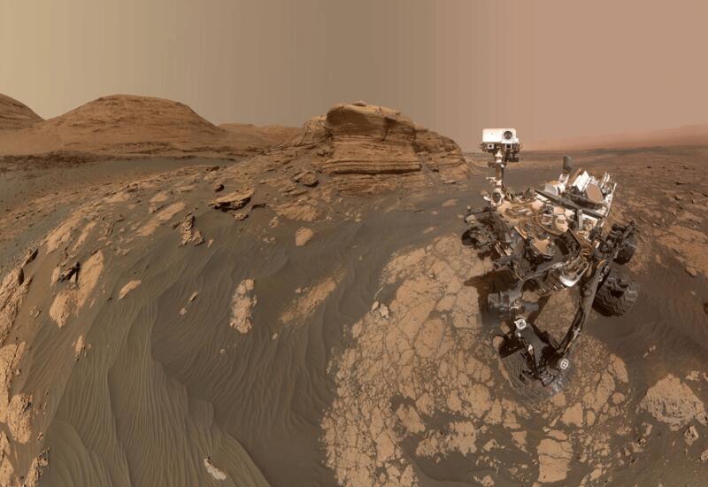 Открытка с Марса: марсоход Curiosity сделал панорамный снимок со склона горы Шарп
