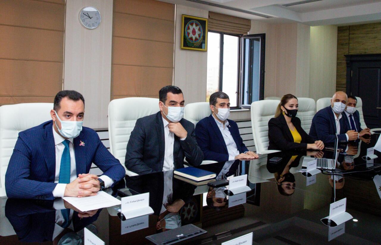 Агентство по развитию МСБ Азербайджана провело заседание Общественного совета