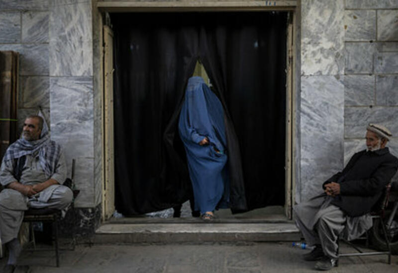 Афганистану предсказали потерю миллиарда долларов из-за женщин