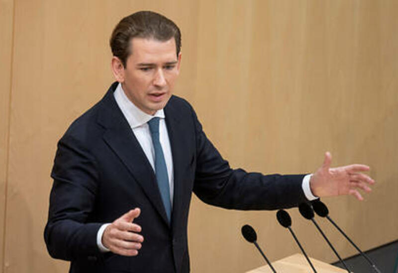 Бывший канцлер Австрии решил полностью уйти из политики