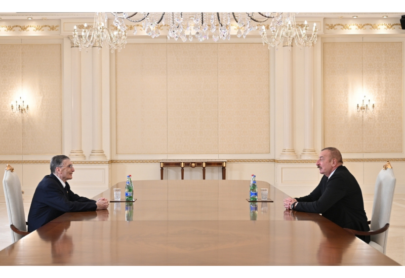 Президент Ильхам Алиев принял всемирно известного ученого Азиза Санджара