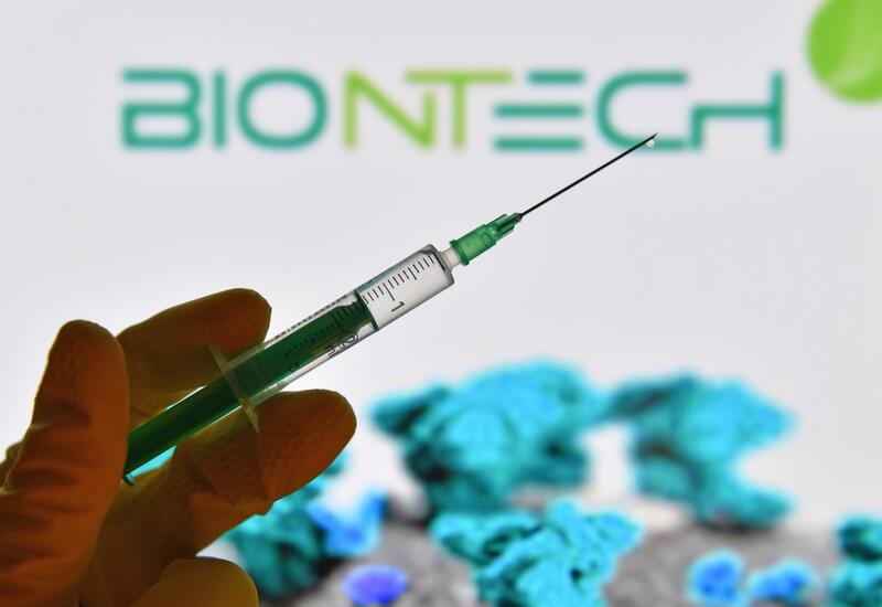 BioNTech готова создать вакцину против омикрон-штамма