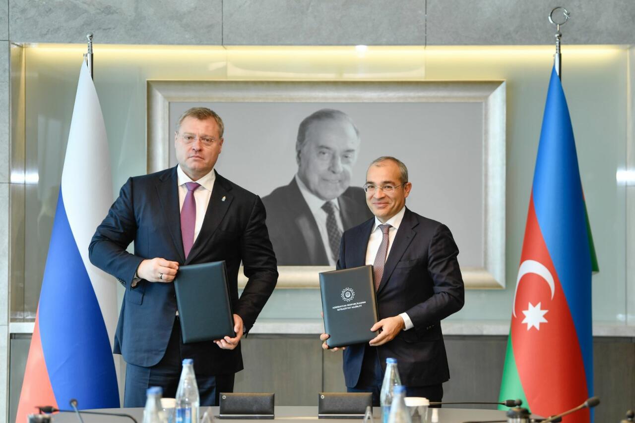 Баку и Астрахань обсудили развитие экономических отношений