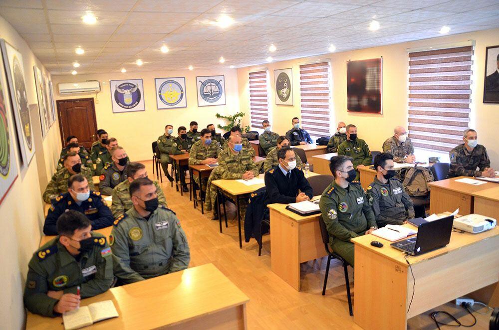 Начался курс ВВС Азербайджана и мобильной группы НАТО