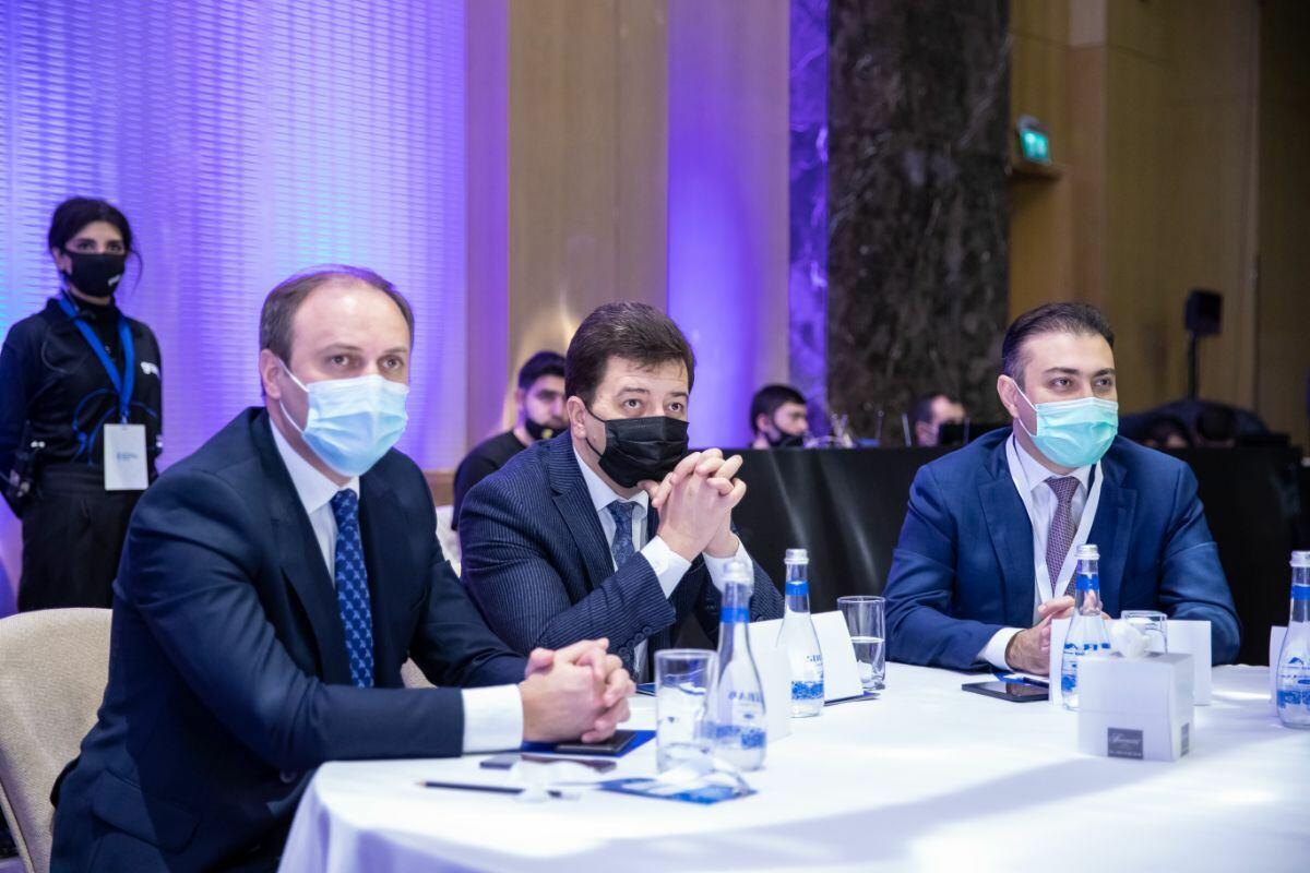 В Баку проходит Азербайджанский форум карьерного роста