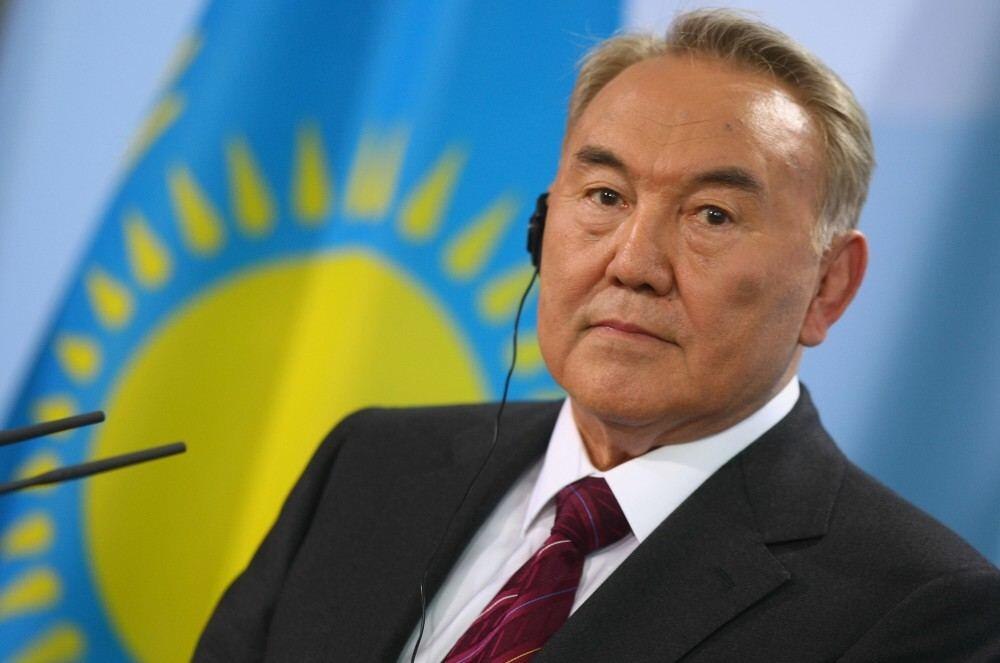 Nursultan Nazarbayev Prezident İlham Əliyevi təbrik etdi