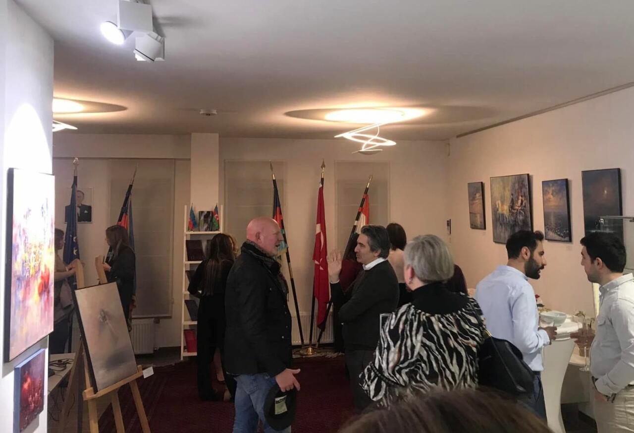 Выставка азербайджанского художника Ровшана Нура в Люксембурге