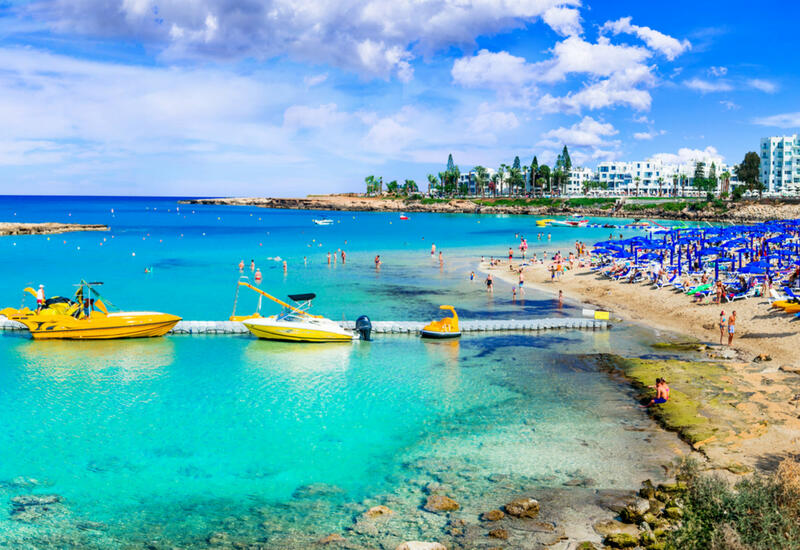 Кипр ввел обязательные ПЦР-тесты для туристов