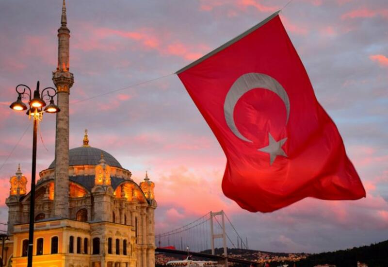 Турция продлила карантинные ограничения для авиапассажиров