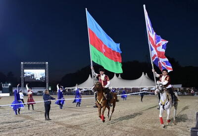 Британский посол написал о Карабахских скакунах