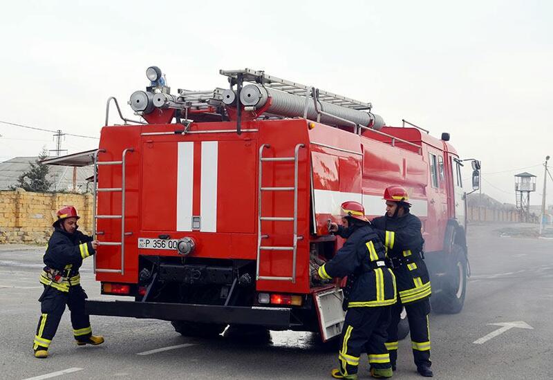 Пожарные Азербайджана провели учебные сборы
