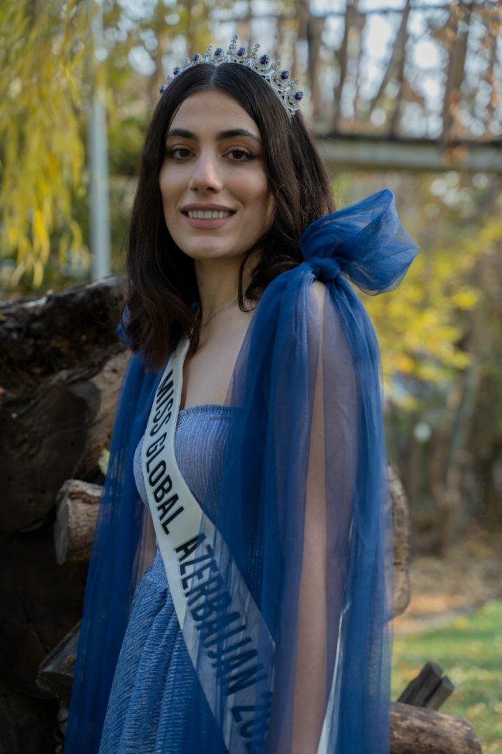 Представительница Азербайджана на конкурсе красоты в Индонезии