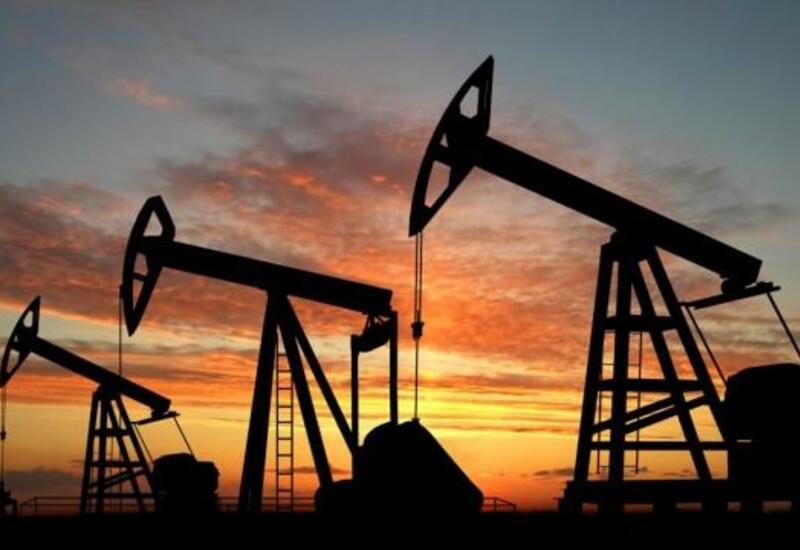 Мировые поставки нефти достигли постпандемийного максимума