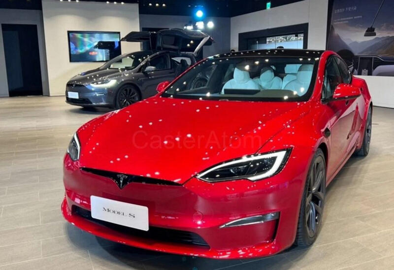 Tesla представила новый электромобиль