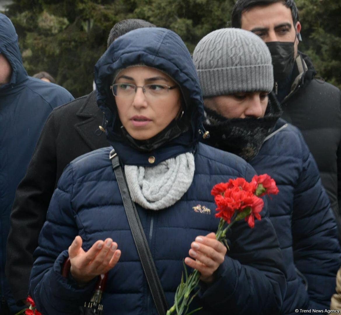 Азербайджанский народ чтит светлую память жертв трагедии 20 Января