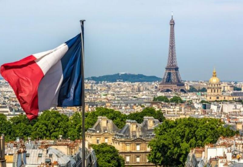 Во Франции ослабят ряд ковид-ограничений