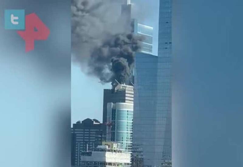 Мощный пожар в небоскребе в Филадельфии