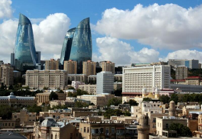 Азербайджан укрепляет роль связующего моста между Востоком и Западом