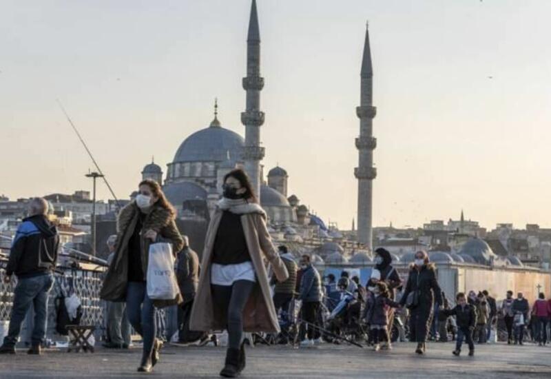 Турпоток в Стамбул достиг максимума за последние 33 месяца