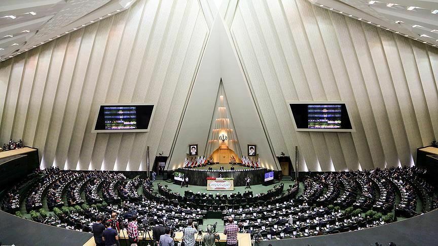 В парламенте Ирана назвали условие заключения сделки в Вене