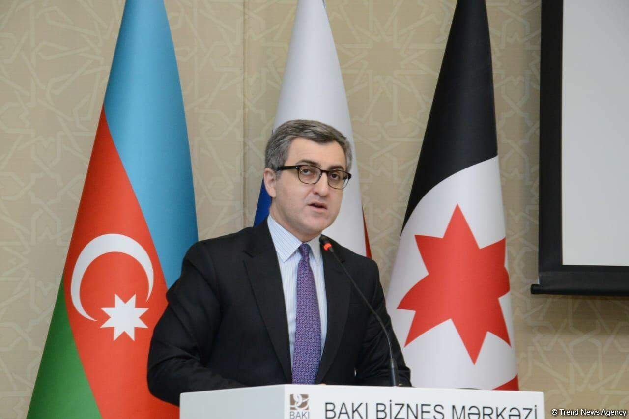 Сколько инвестиций вложила Россия в Азербайджан?