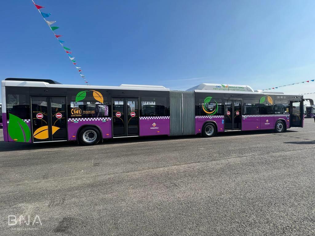 В Баку привезли 50 новых автобусов