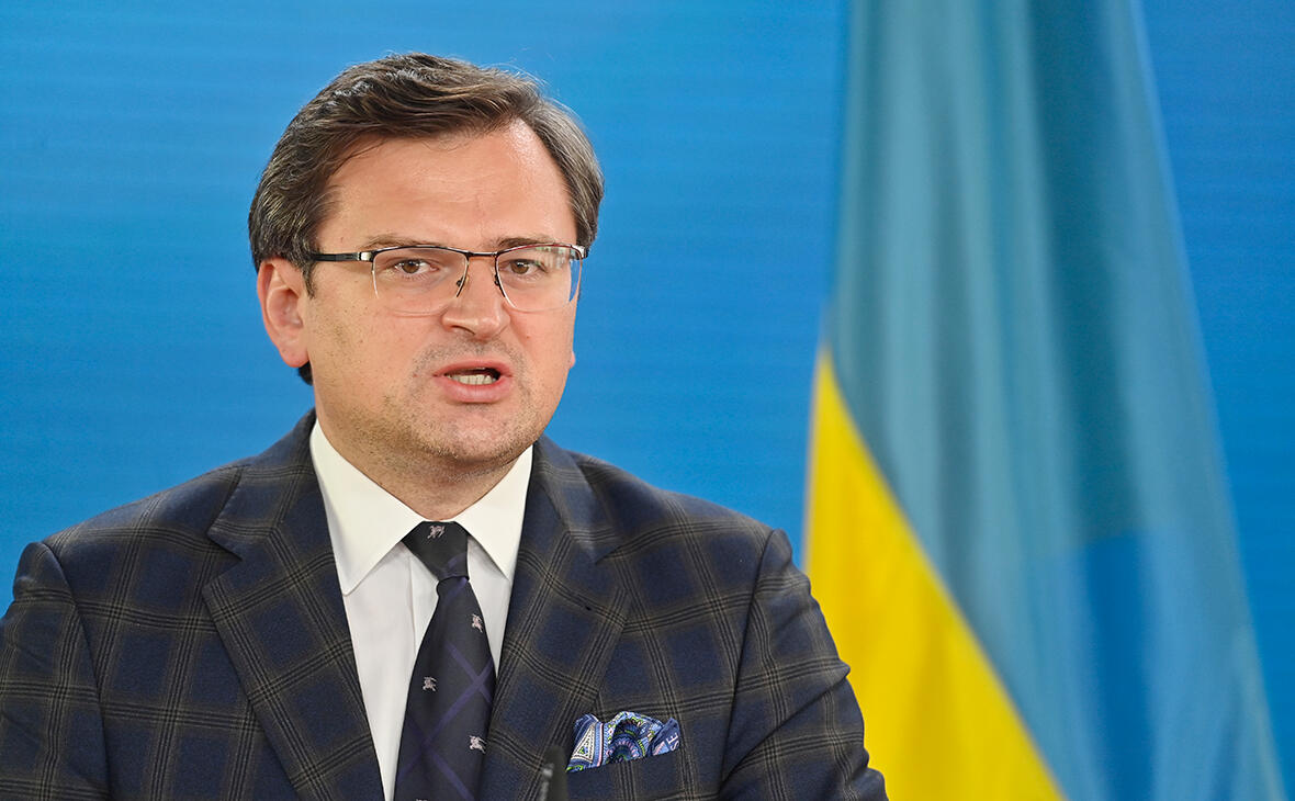 Глава МИД Украины призвал к полному эмбарго на российские нефть и газ