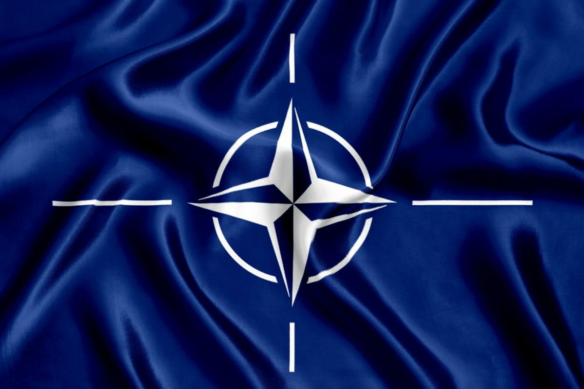 НАТО проведет встречу министров обороны альянса