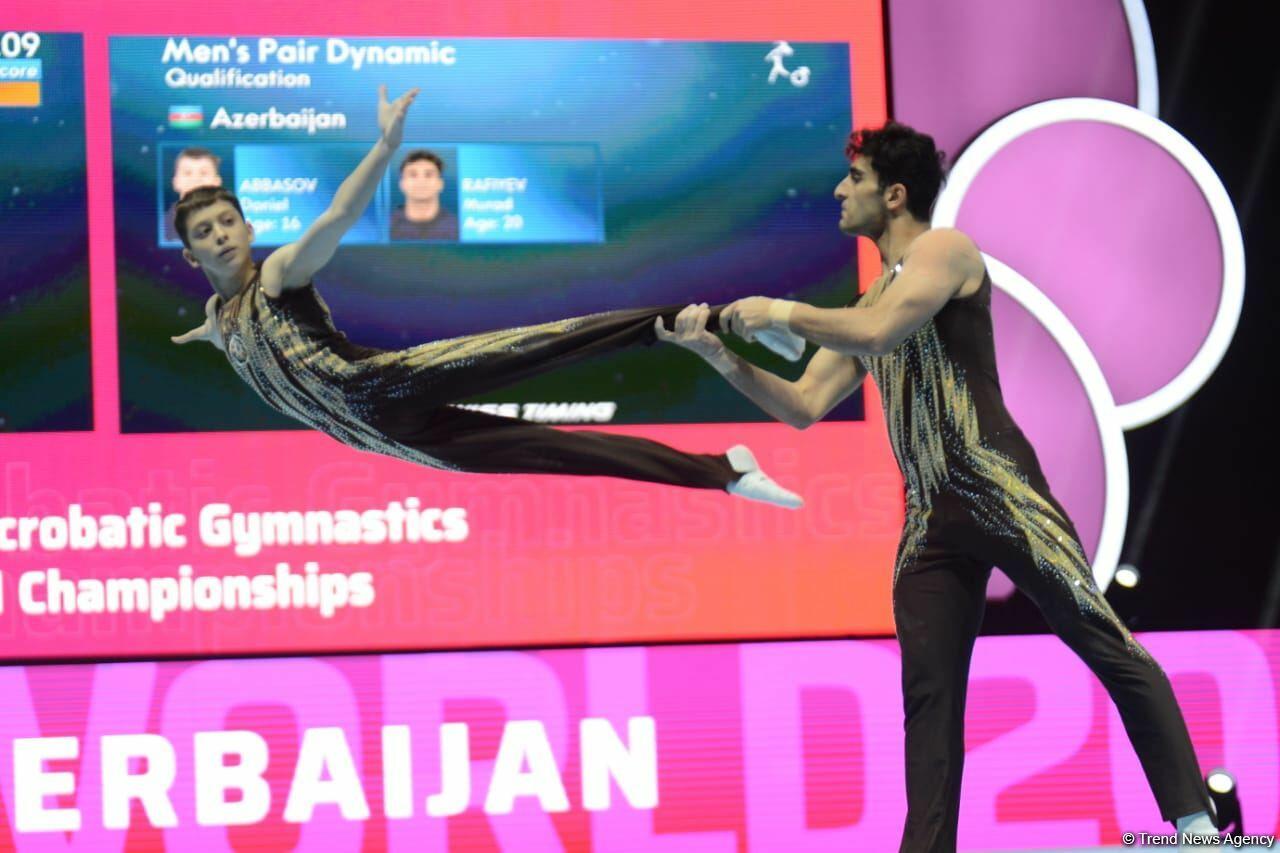 В Баку стартовал первый день соревнований Чемпионата мира по акробатической гимнастике