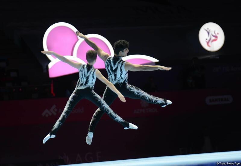 Азербайджанские спортсмены Даниэль Аббасов и Мурад Рафиев завоевали "бронзу" ЧМ по акробатической гимнастике