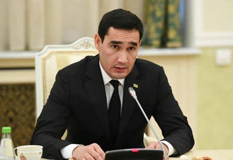 Президент Туркменистана снял с постов министра нацбезопасности и председателя Верховного суда