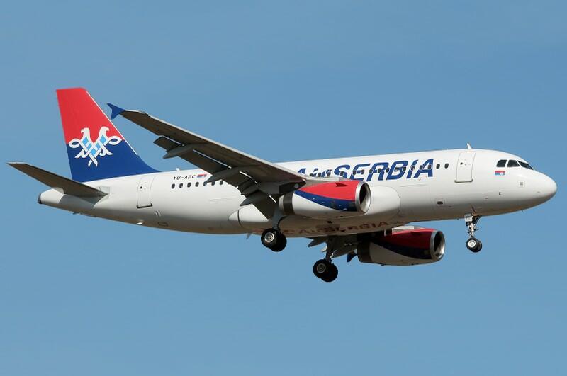 Самолет Белград - Санкт-Петербург 