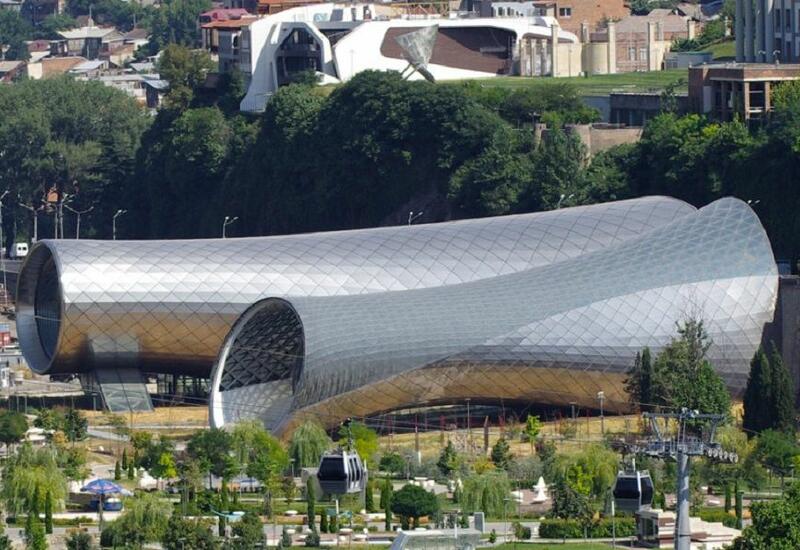 В Тбилиси «Трубы» архитектора Фуксаса продали с седьмой попытки