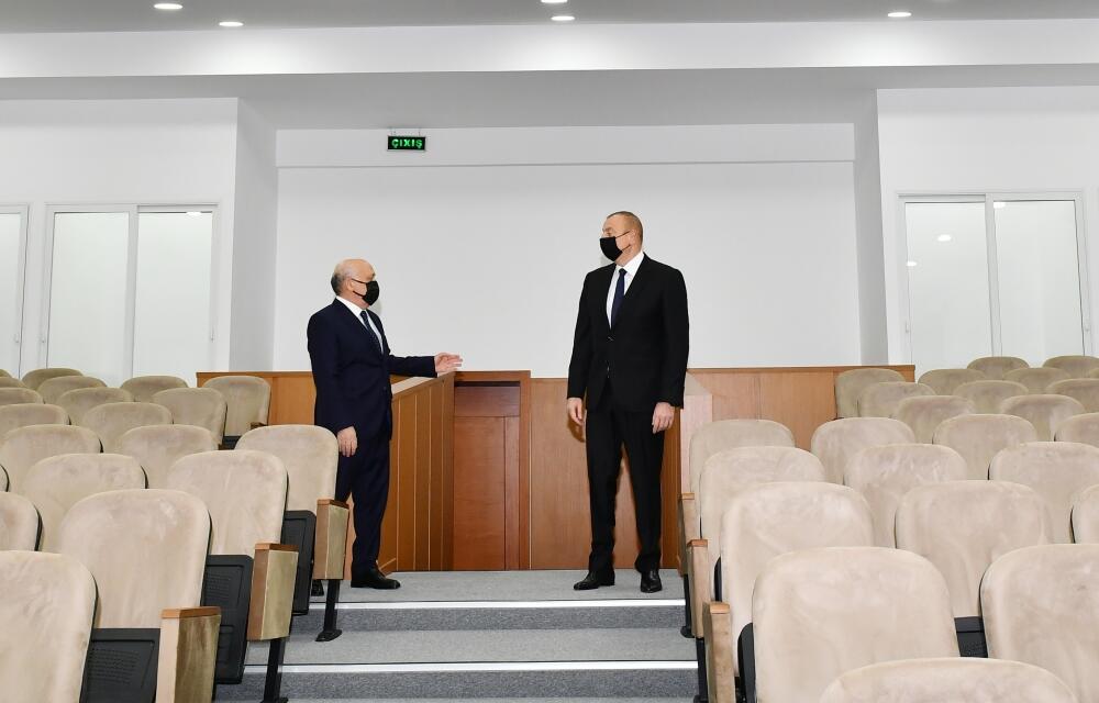 Президент Ильхам Алиев принял участие в открытии нового административного здания Азербайджанского института теологии