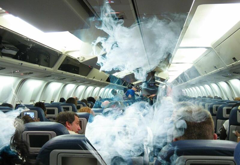 Don't smoking: что будет, если «задымить» на борту самолета?