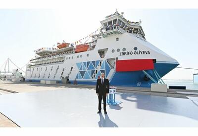 Президент Ильхам Алиев принял участие в церемонии ввода в эксплуатацию судна-парома «Зарифа Алиева» - ФОТО - ВИДЕО