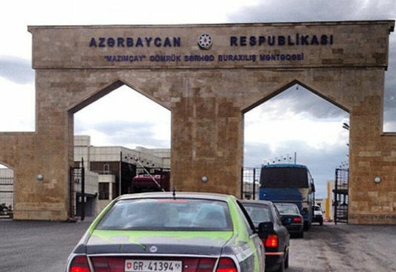 Таможня Азербайджана о причине плотного транспортного потока на посту "Мазымчай"
