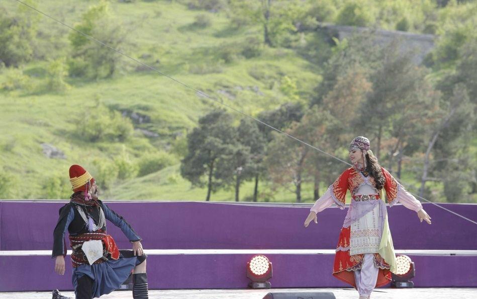 Завершился V Международный фольклорный фестиваль «Харыбюльбюль»
