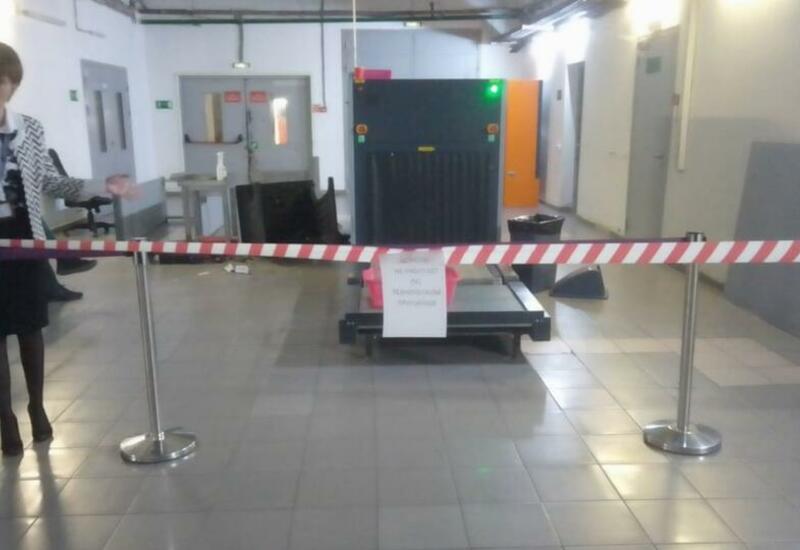 Дебошир разломал металлодетектор в аэропорту Владивостока