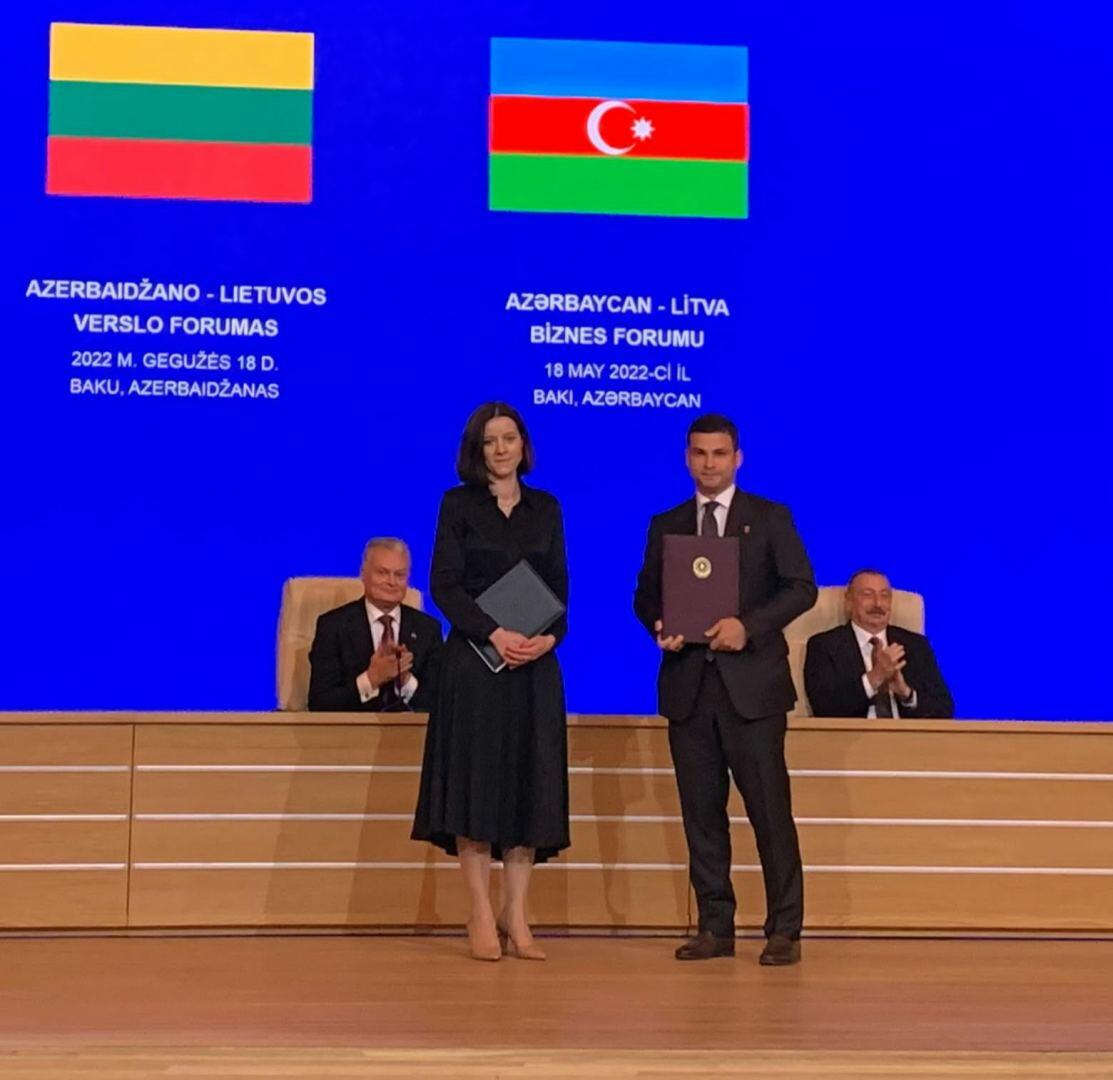 Агентство по развитию МСБ подписало меморандум в рамках азербайджано-литовского бизнес-форума в Баку