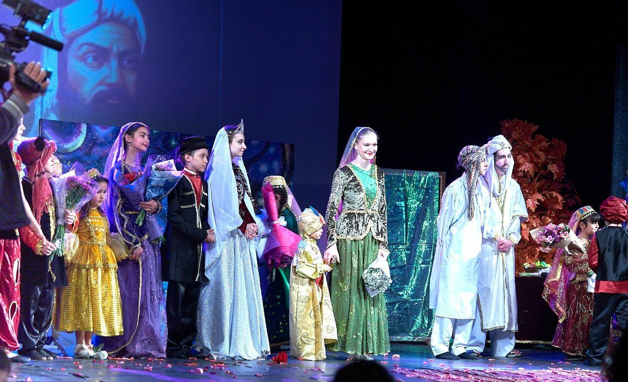 В Баку представлены два спектакля по произведениям Низами Гянджеви