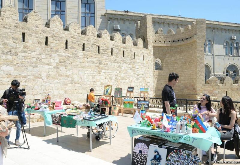 В Баку открылась выставка-ярмарка ATMA-YARAT-SAT