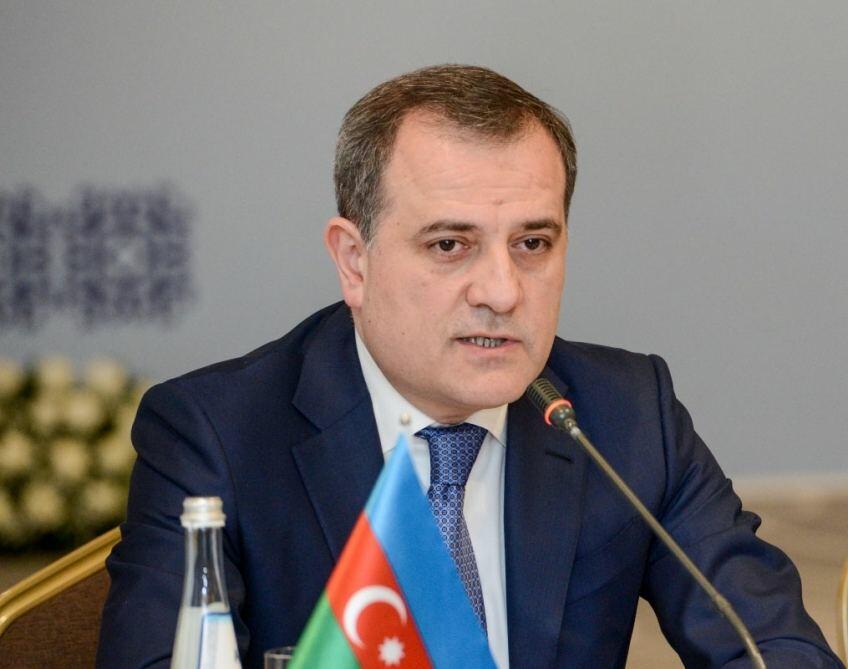 Утверждения о якобы закрытии Азербайджаном Лачинской дороги необоснованны