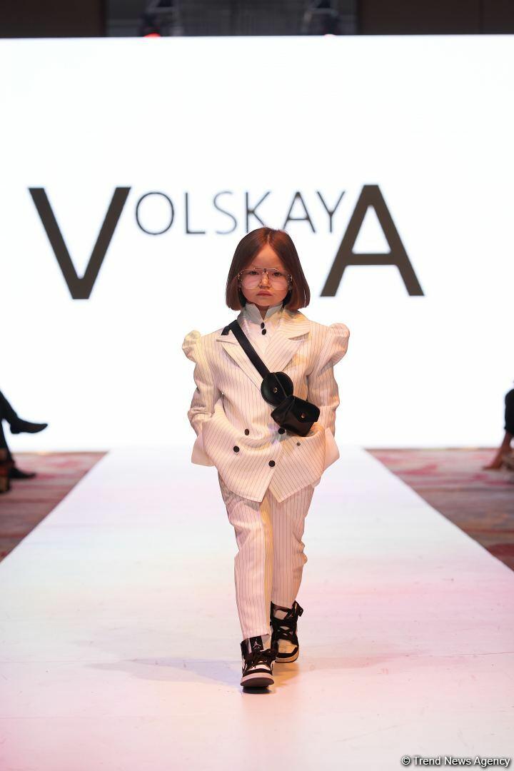 Azerbaijan Fashion Week 2022 – любимый Восток, футуризм, вечерние наряды