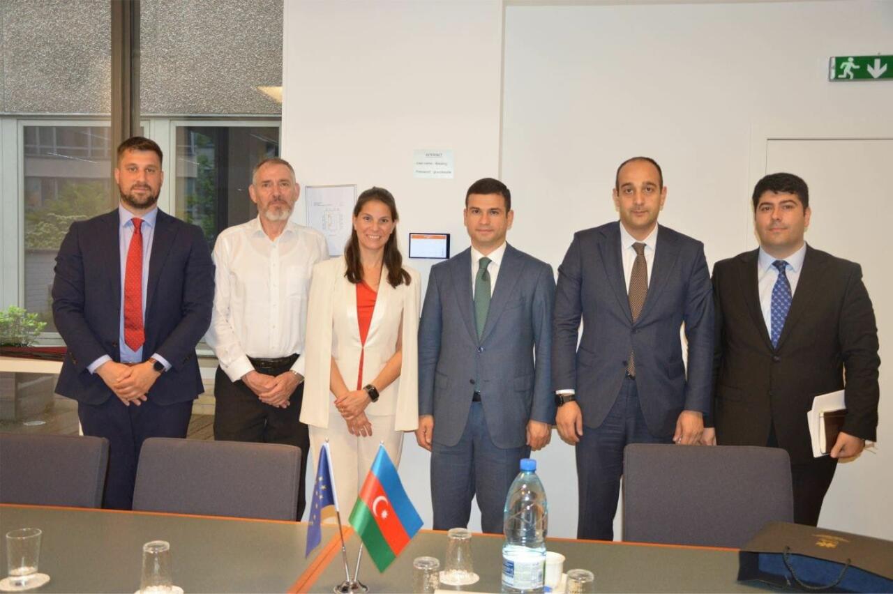 В Брюсселе прошли встречи представителей Агентства Азербайджана по развитию МСБ и институтов ЕС