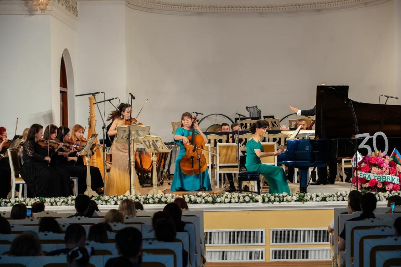В Баку представлена музыкальная культура Республики Корея