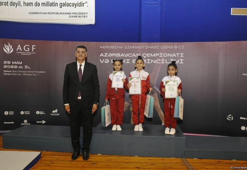 Состоялась церемония награждения победителей 6-го Первенства Баку по аэробной гимнастике в индивидуальной программе среди "малышей"